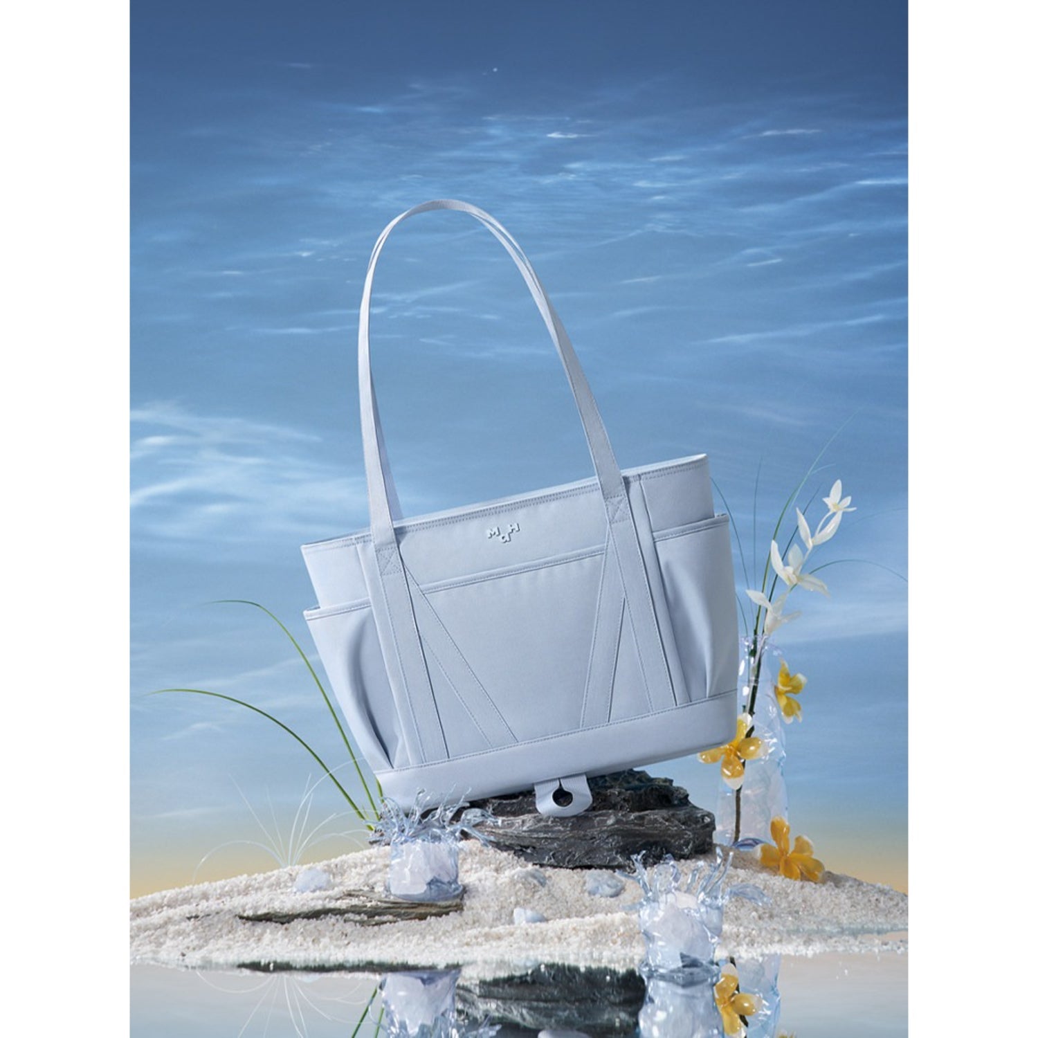 Cloud Structured Lightweight Carry for Work, Walks, and In - Between Moments - Thestillmoving.com