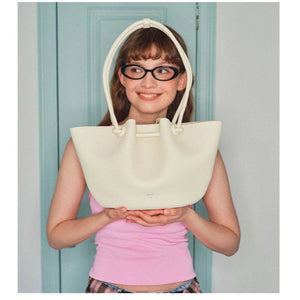 Knotted Bloom Tote - Thestillmoving.com