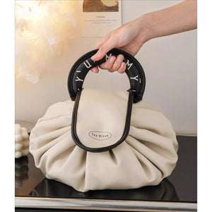 Lazy Effortless Foldable Lightweight Waterproof Carry Bag - Thestillmoving.com