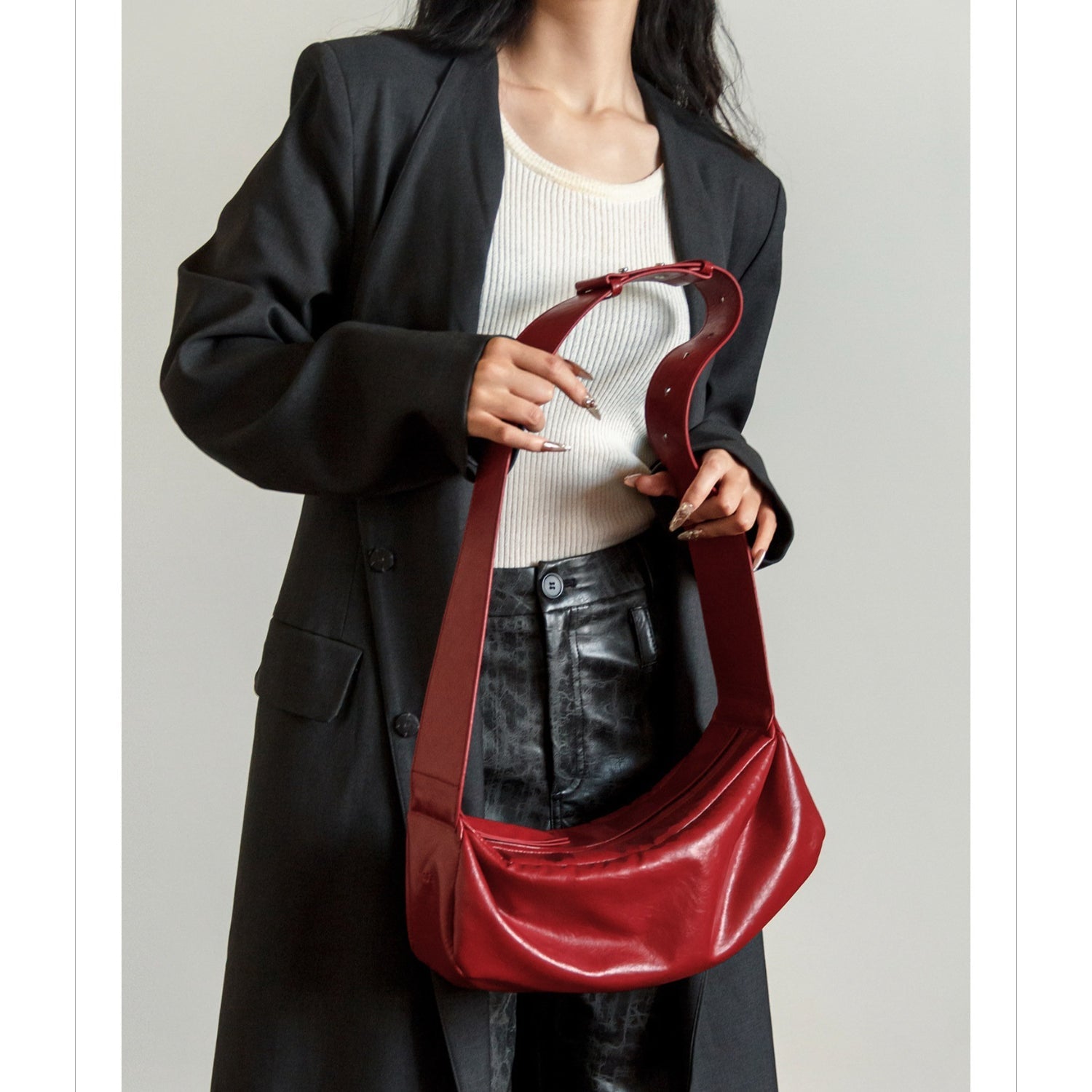 Minimalist Red PU Leather Crossbody with Soft Silhouette Everyday Crossbody Bag - Thestillmoving.com