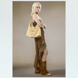 Soft Structure Day Tote - Thestillmoving.com