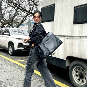 Structured City Day Tote for Everyday Transitions - Thestillmoving.com