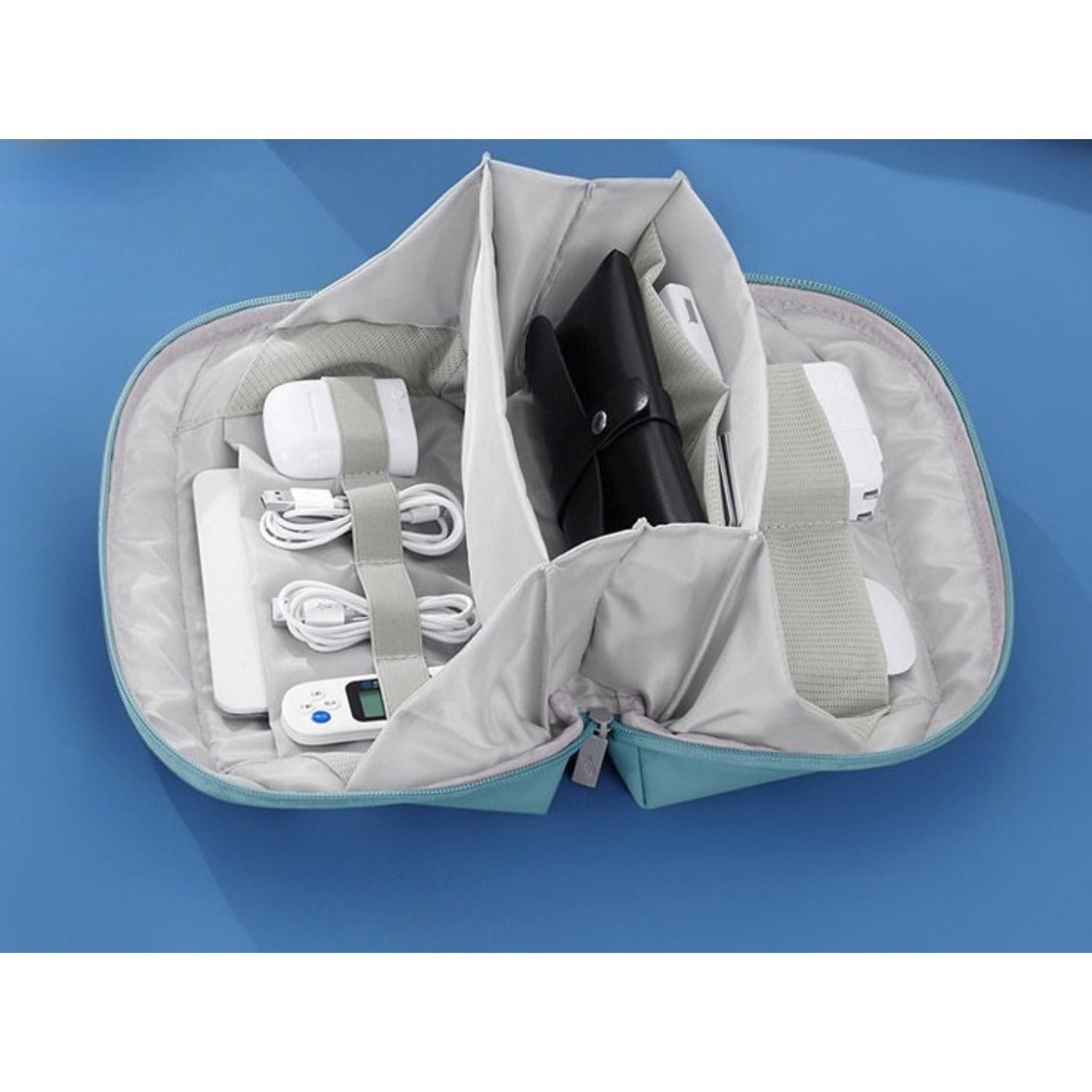 180° Lay - Flat Open - Top Tech Pouch - Thestillmoving.com