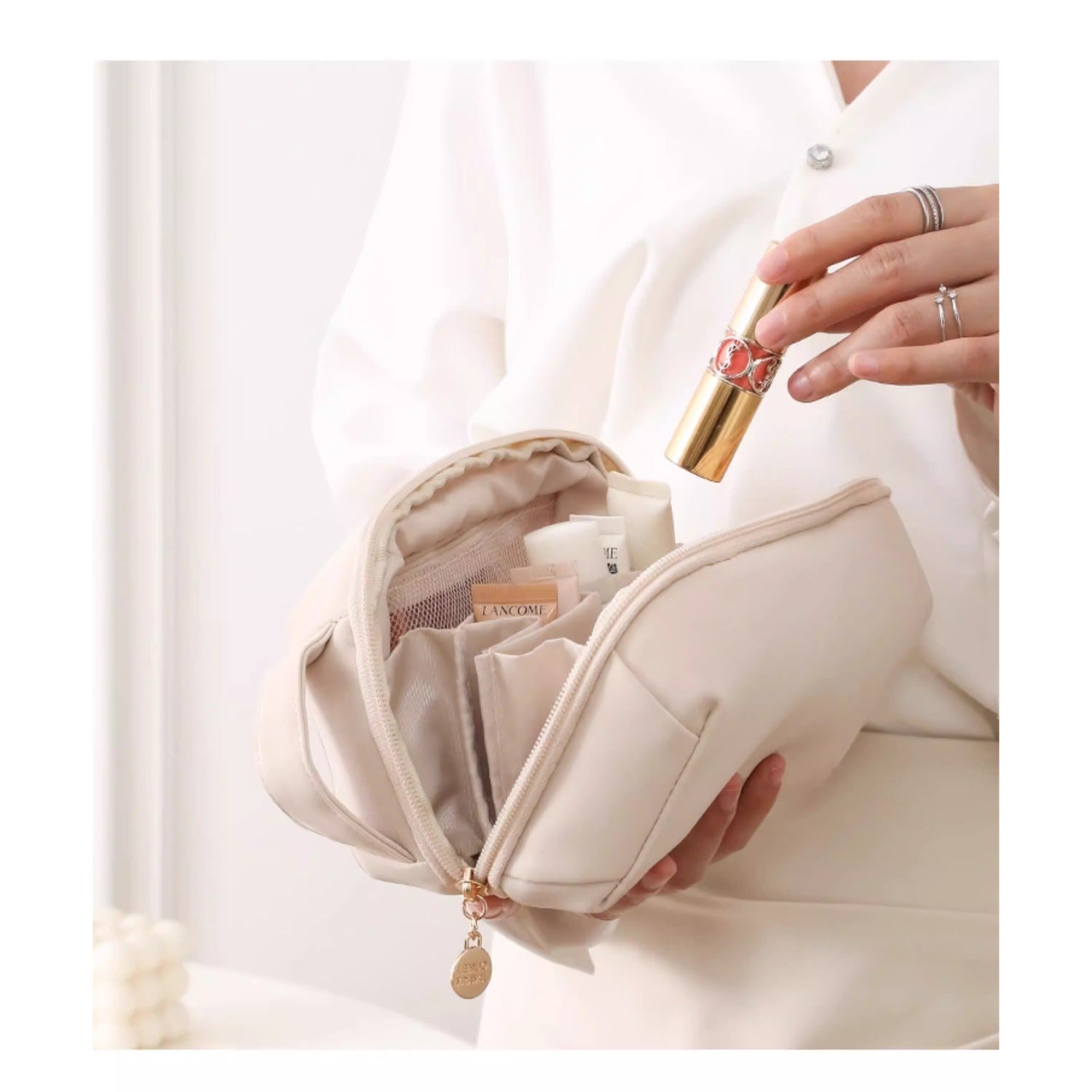 Calm Organizer Minimalist Tech Pouch - Thestillmoving.com