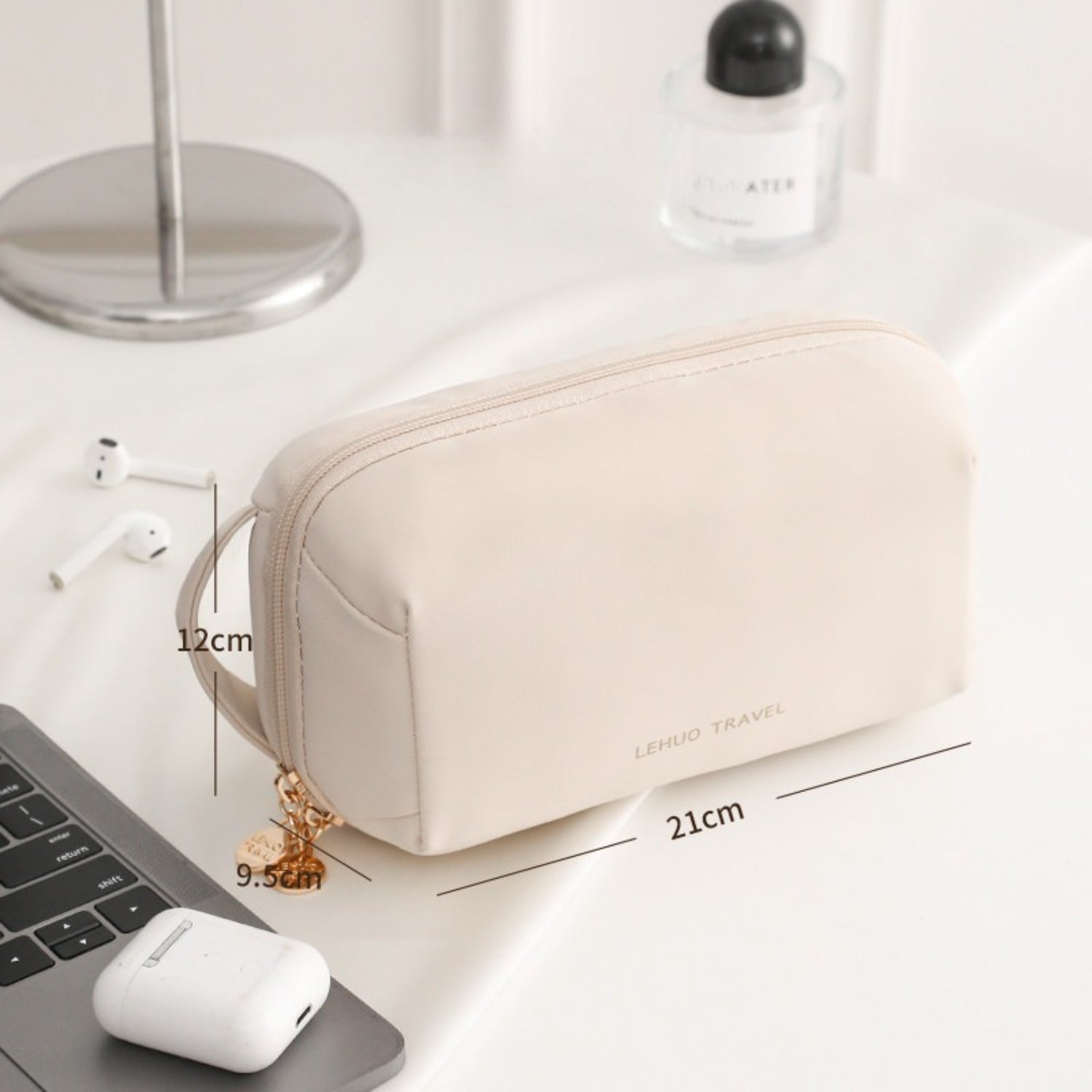 Calm Organizer Minimalist Tech Pouch - Thestillmoving.com