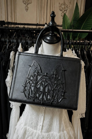 Cathedral Window Tote - Thestillmoving.com