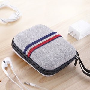 Hard - Shell Structured Tech Pouch - Thestillmoving.com