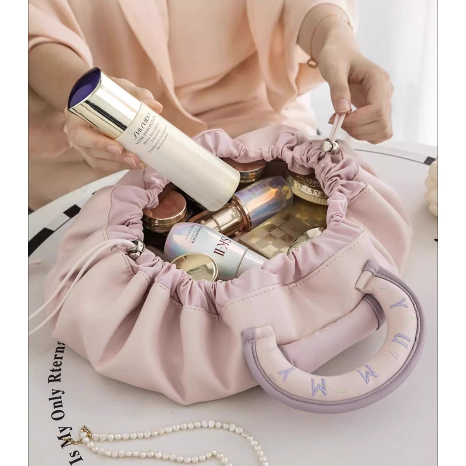 Lazy Effortless Foldable Lightweight Waterproof Carry Bag - Thestillmoving.com