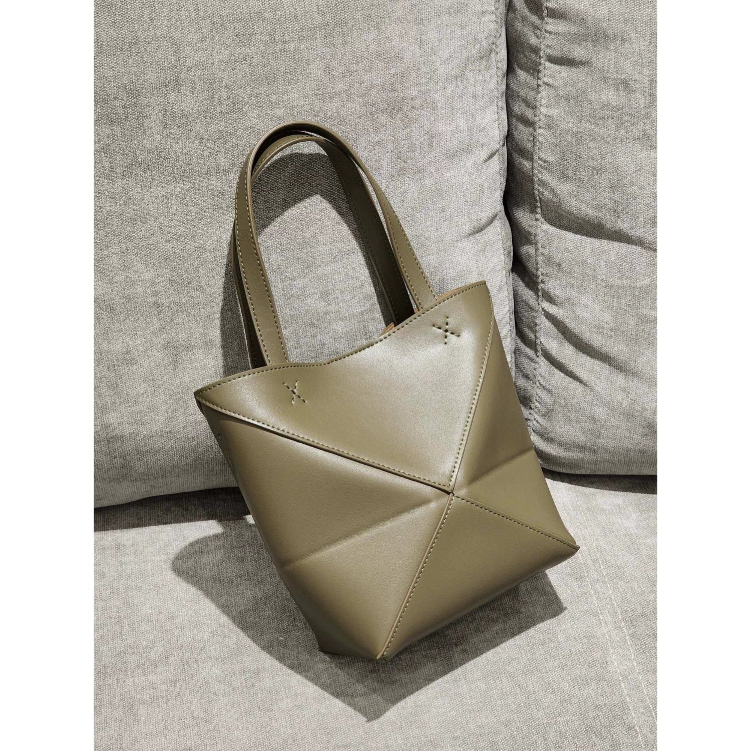 Light Leather Foldable Carry Bag - Thestillmoving.com