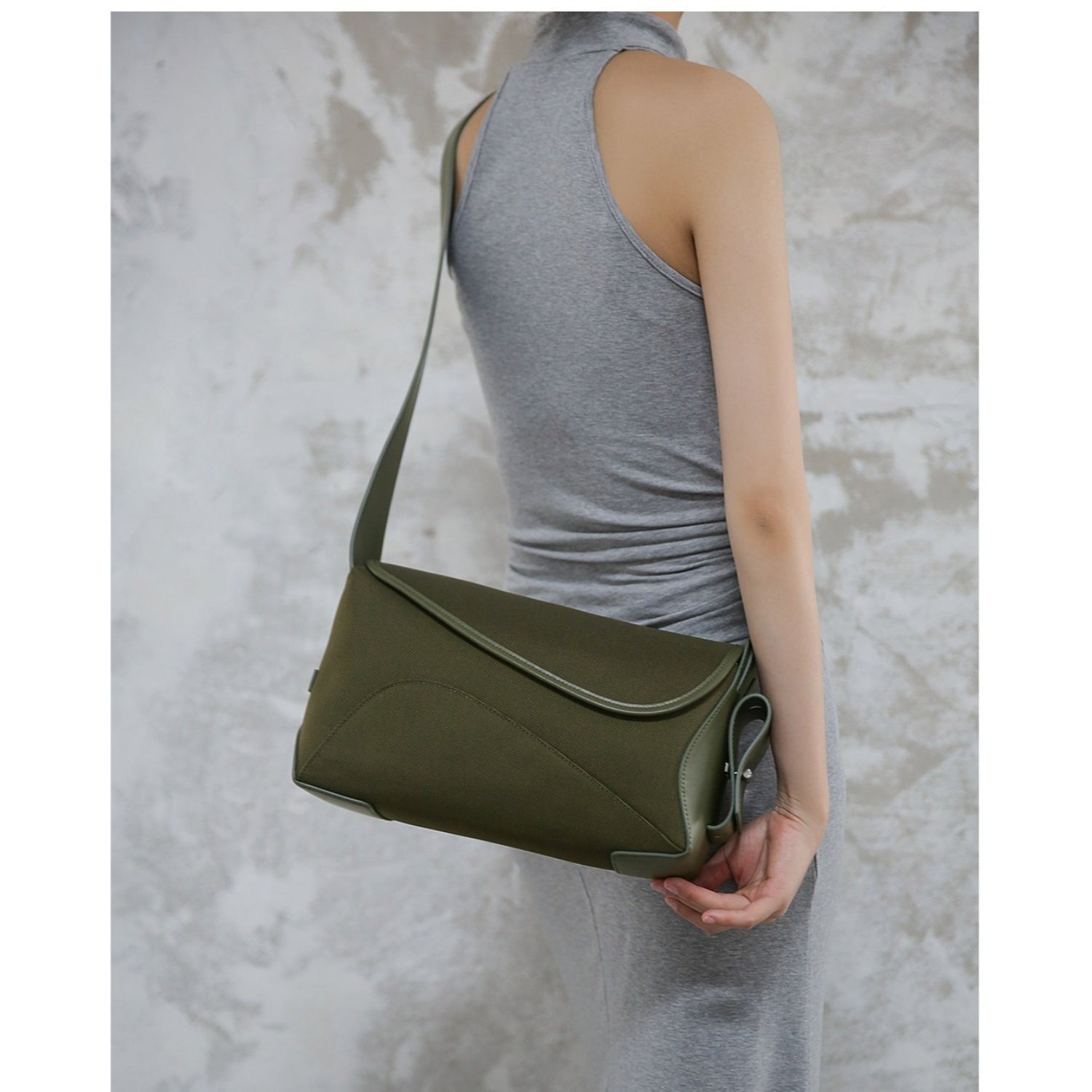 Lightweight Nylon Pillow Crossbody, Minimalist Carry Everyday Crossbody Bag - Thestillmoving.com