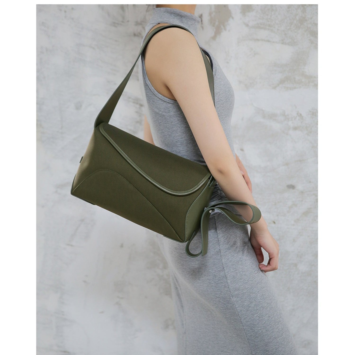 Lightweight Nylon Pillow Crossbody, Minimalist Carry Everyday Crossbody Bag - Thestillmoving.com