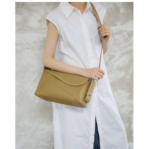 Lightweight Nylon Pillow Crossbody, Minimalist Carry Everyday Crossbody Bag - Thestillmoving.com