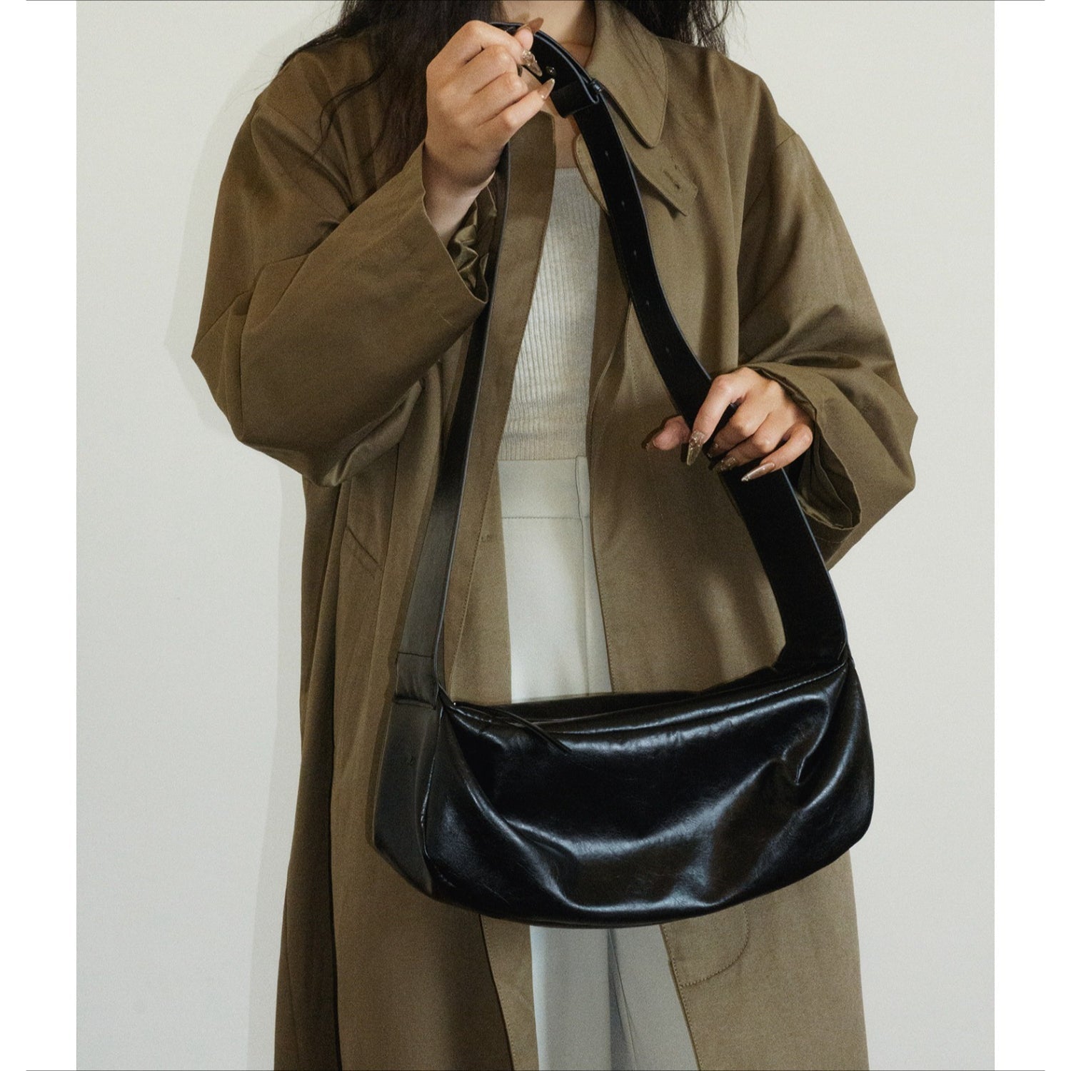 Minimalist Black Crescent Crossbody in Soft Vegan Leather for City Walks Crossbody Bag - Thestillmoving.com