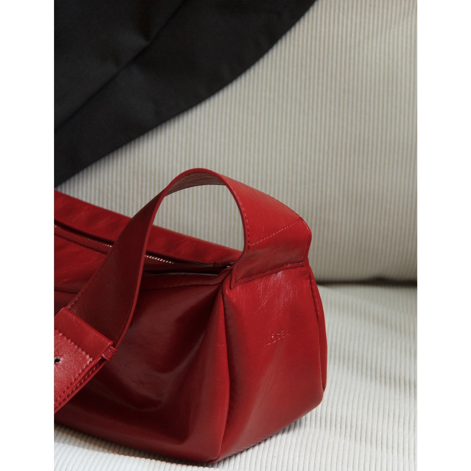 Minimalist Red PU Leather Crossbody with Soft Silhouette Everyday Crossbody Bag - Thestillmoving.com