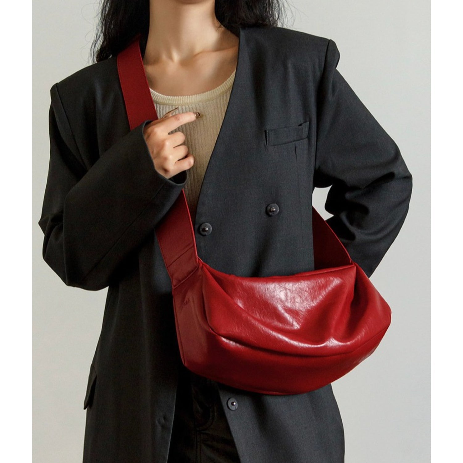 Minimalist Red PU Leather Crossbody with Soft Silhouette Everyday Crossbody Bag - Thestillmoving.com