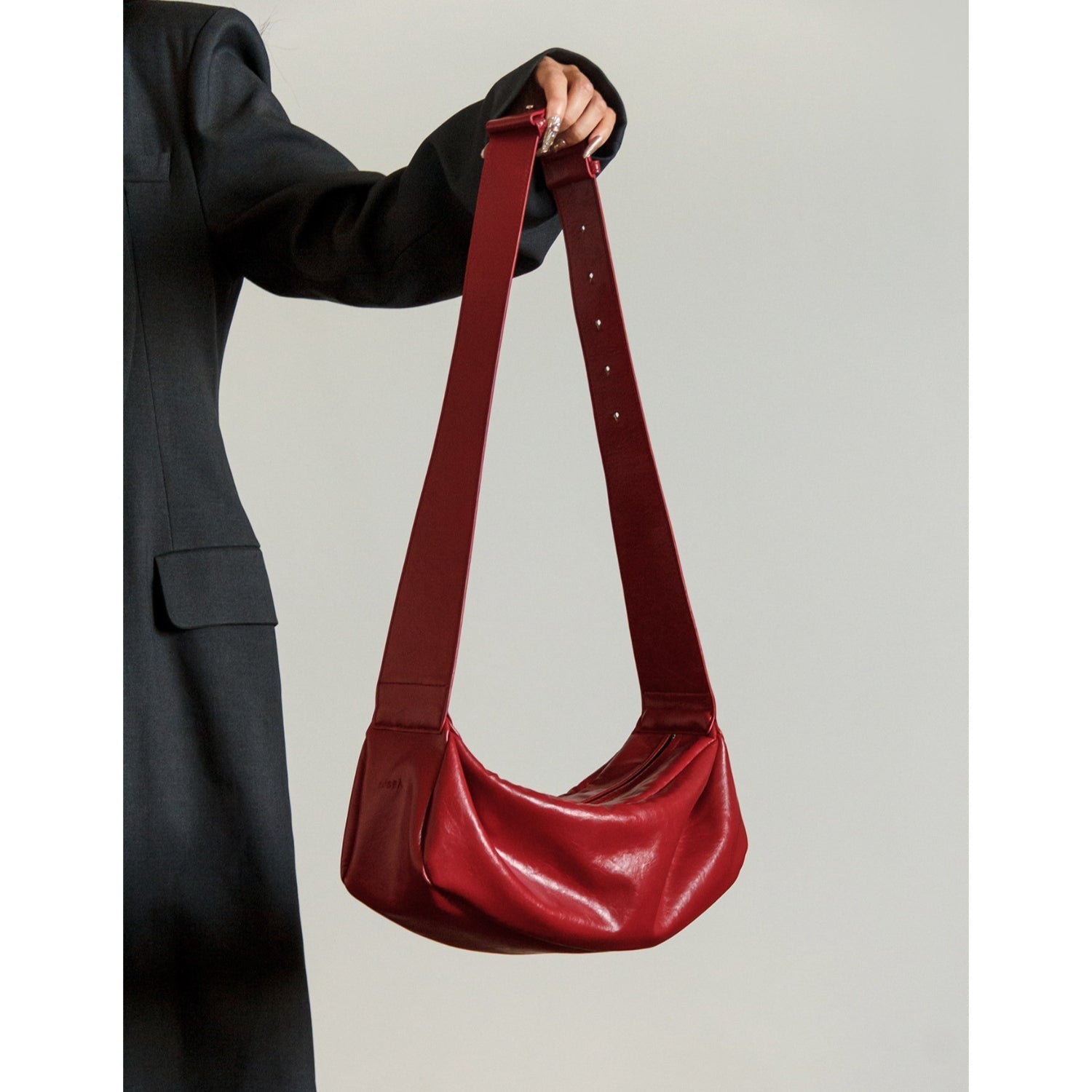 Minimalist Red PU Leather Crossbody with Soft Silhouette Everyday Crossbody Bag - Thestillmoving.com