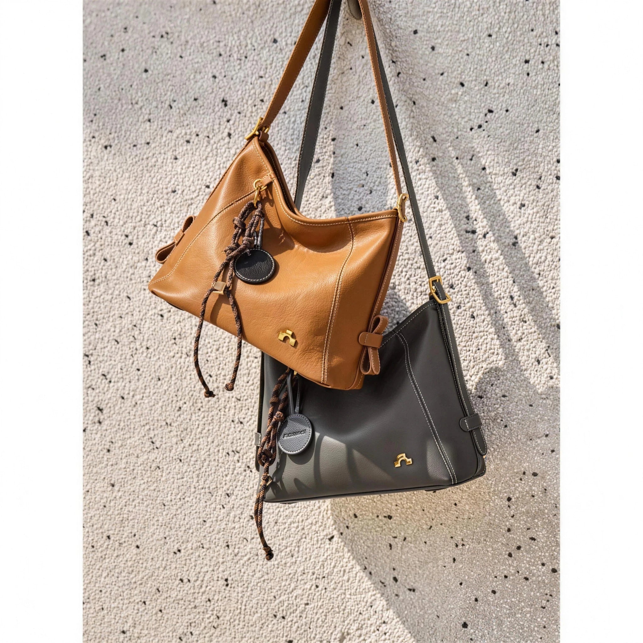 Soft Hobo - Style Leather Crossbody Bag - Thestillmoving.com