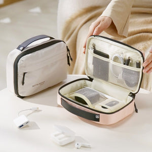 Soft - Structured Minimalist Tech Pouch - Thestillmoving.com