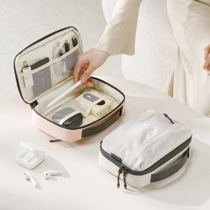 Soft - Structured Minimalist Tech Pouch - Thestillmoving.com