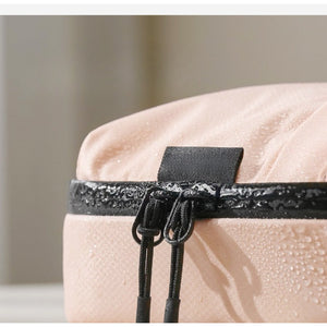 Soft - Structured Minimalist Tech Pouch - Thestillmoving.com