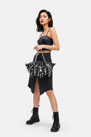 Static Chain Shoulder Bag - Thestillmoving.com