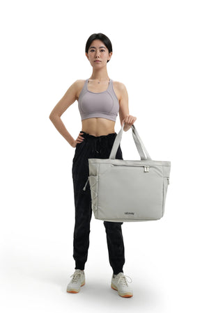 Workout & Short - trip Tote (Gray) - Thestillmoving.com